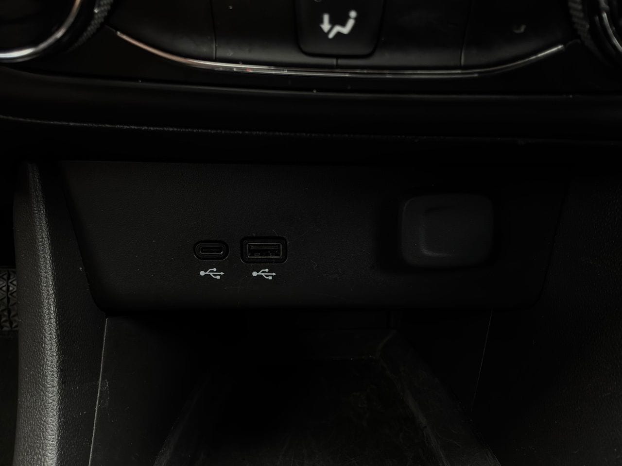 2025 Buick Encore GX Preferred - Photo 24