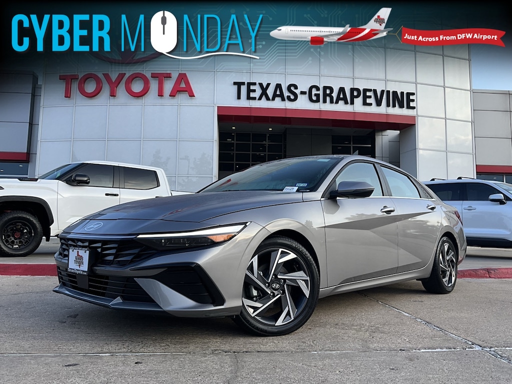 Used 2025 Hyundai Elantra Hybrid Limited Sedan