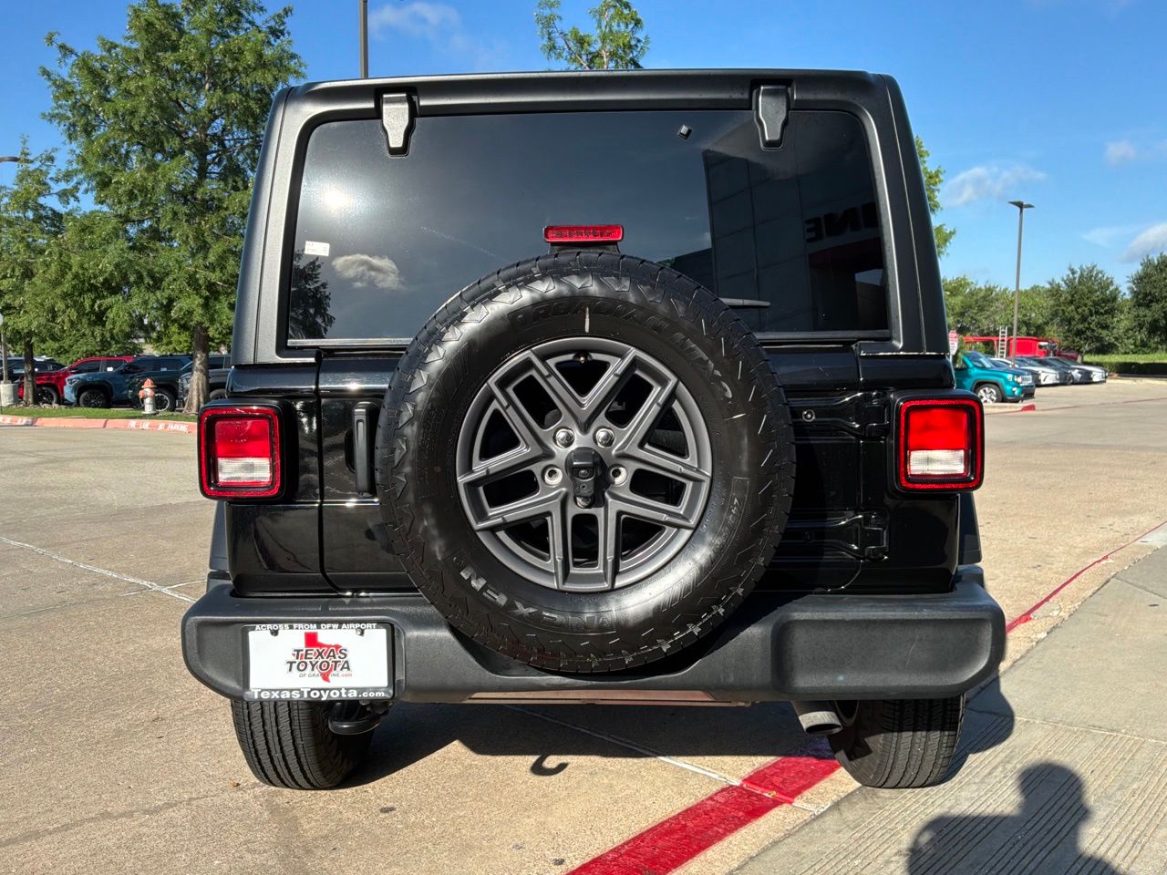 2025 Jeep Wrangler 4-Door Sport S - Photo 7