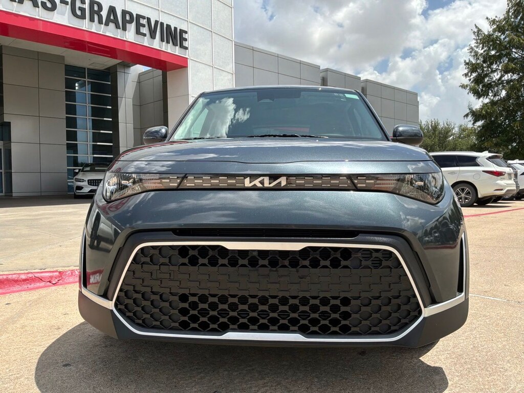 Used 2025 Kia