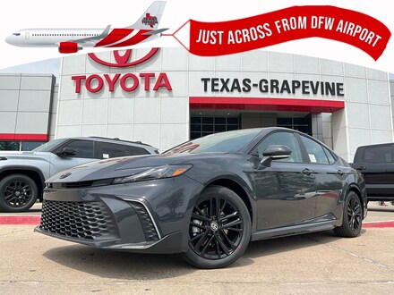 2026 Toyota Camry SE Sedan