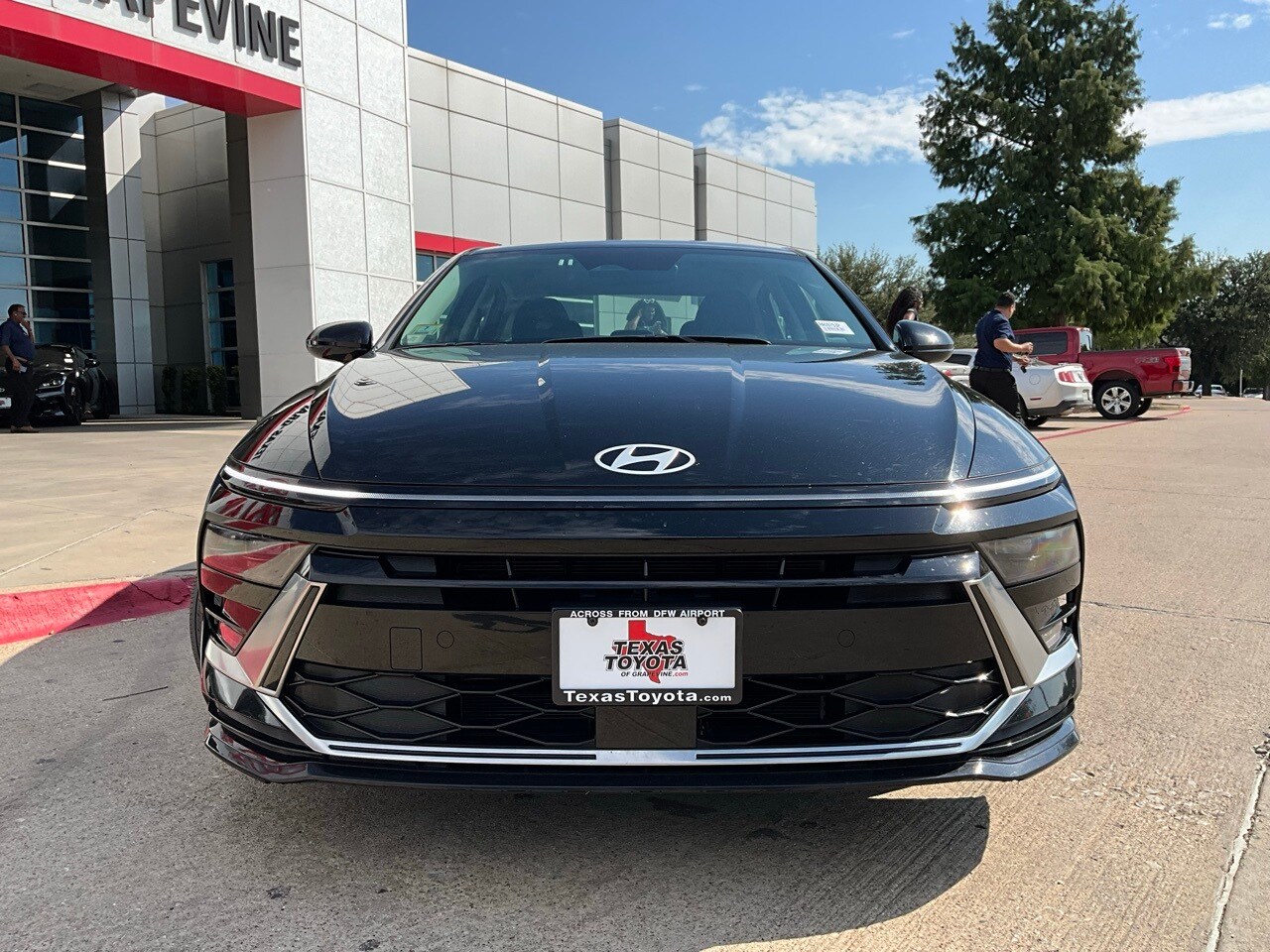 2024 Hyundai Sonata Hybrid SEL photo 3