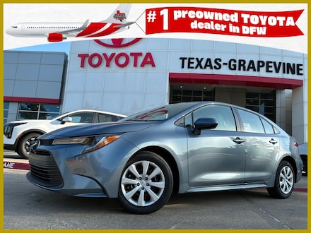 2026 Toyota Corolla LE Car