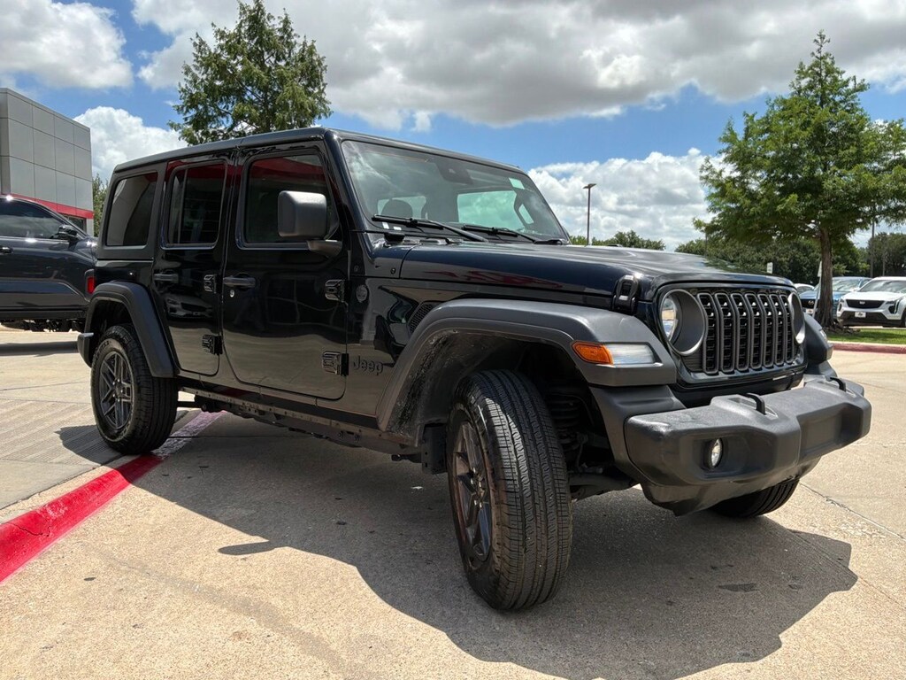 Used 2025 Jeep Wrangler Sport S SUV