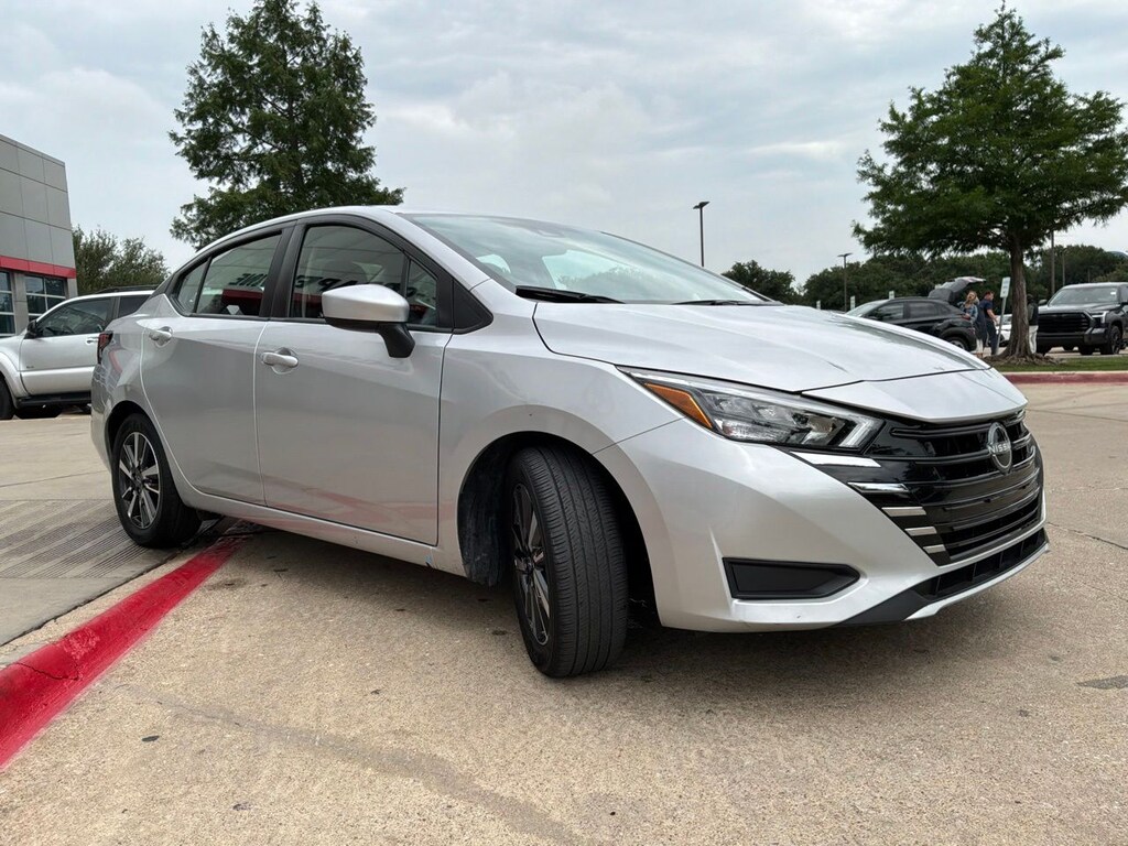 Used 2025 Nissan