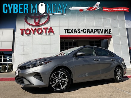 2024 Kia Forte LXS Sedan