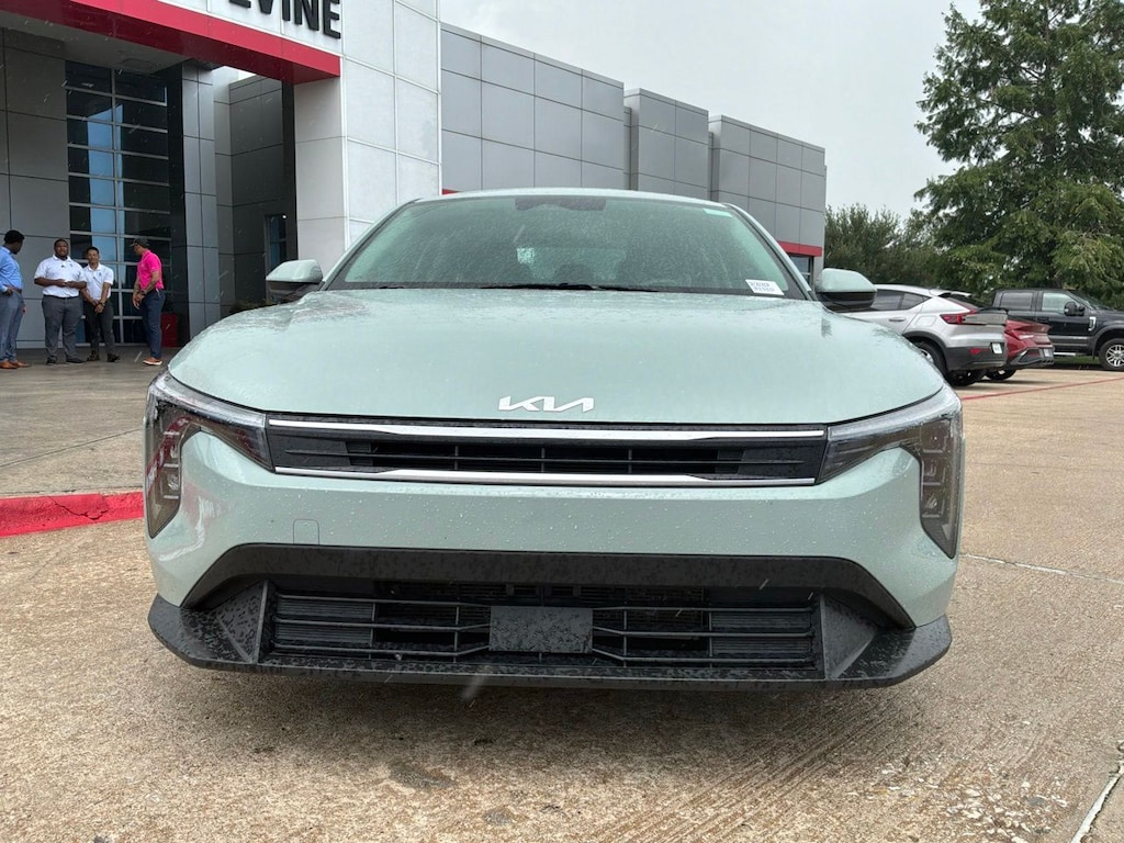 Used 2025 Kia
