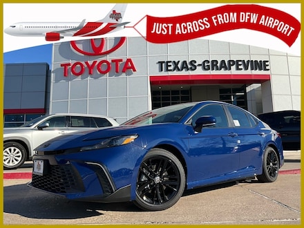 2026 Toyota Camry SE Sedan