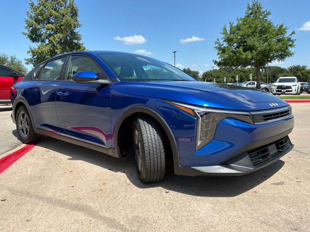 Used 2025 Kia K4 LXS Sedan
