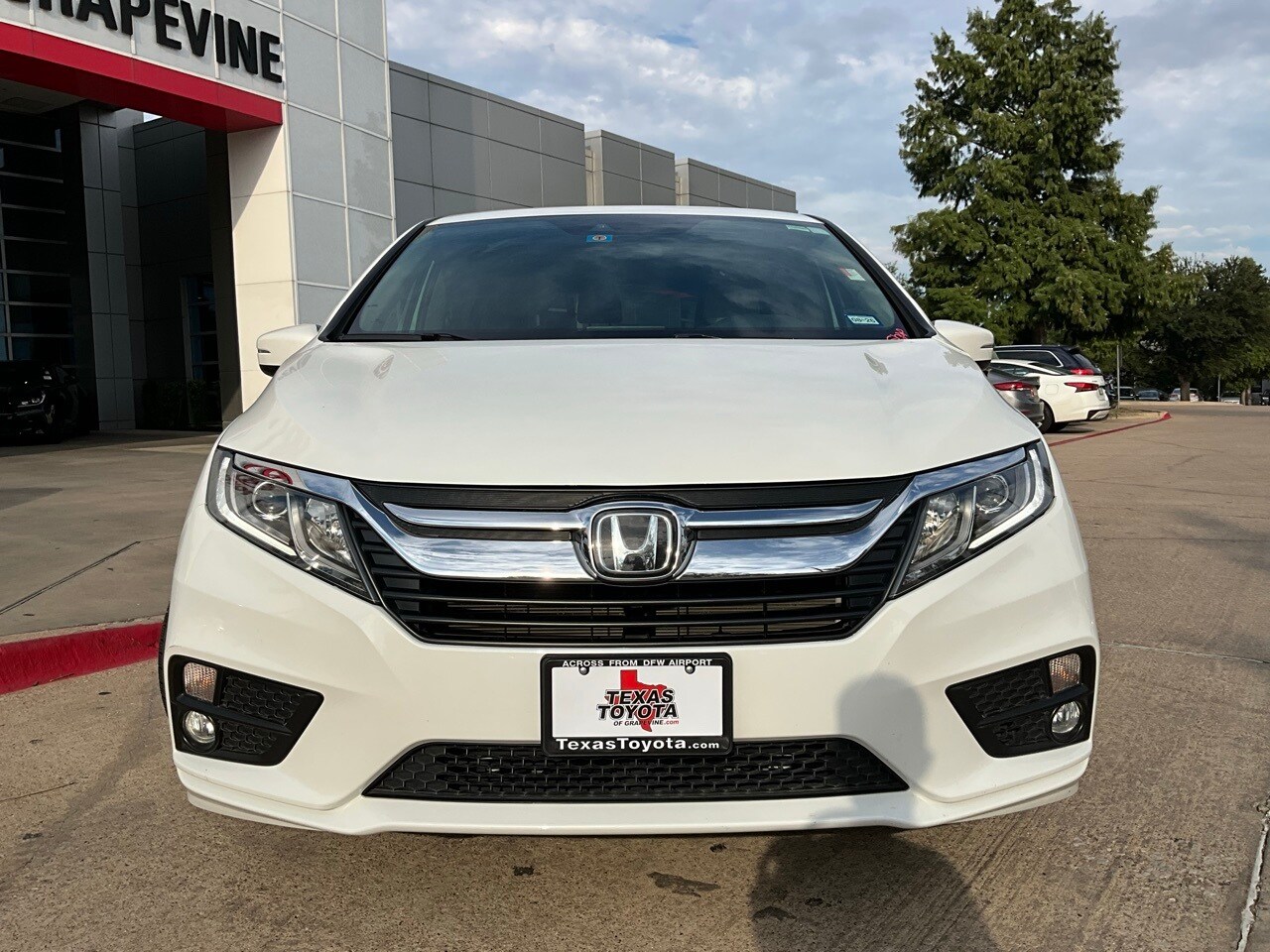 2020 Honda Odyssey EX photo 3