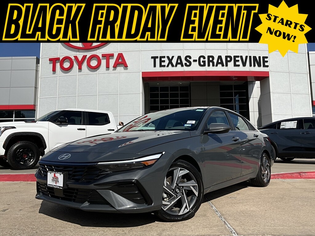 Used 2025 Hyundai Elantra SEL Convenience Sedan