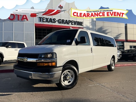 2024 Chevrolet Express 3500 LT Minivan/Van