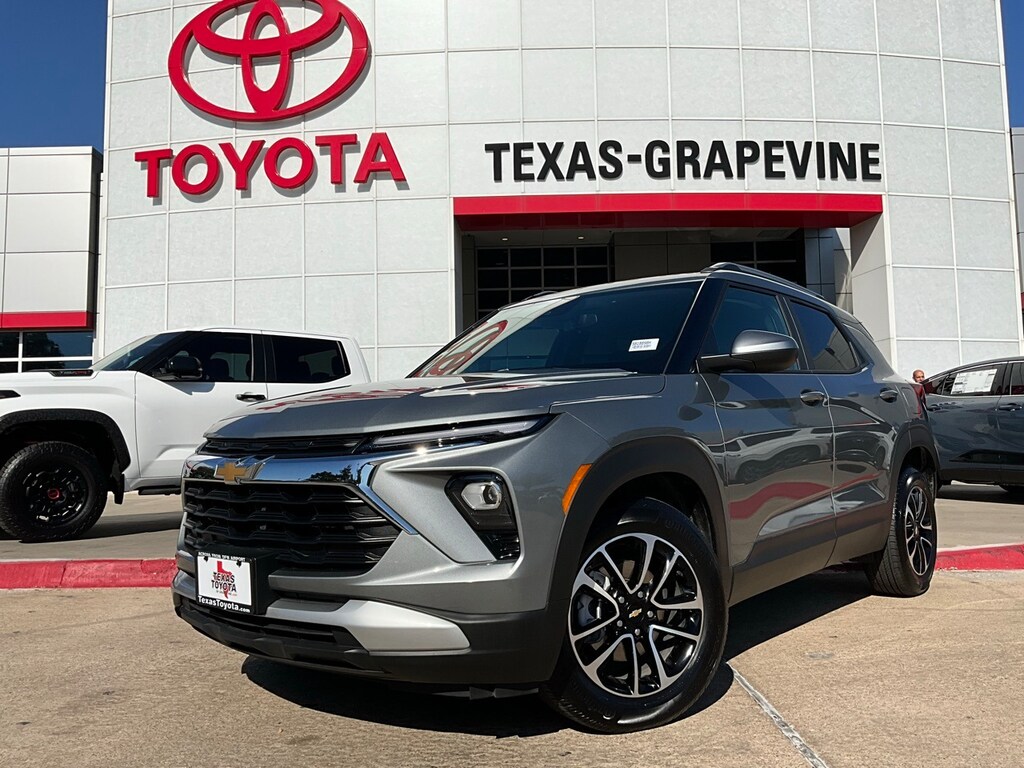 Used 2025 Chevrolet Trailblazer LT SUV