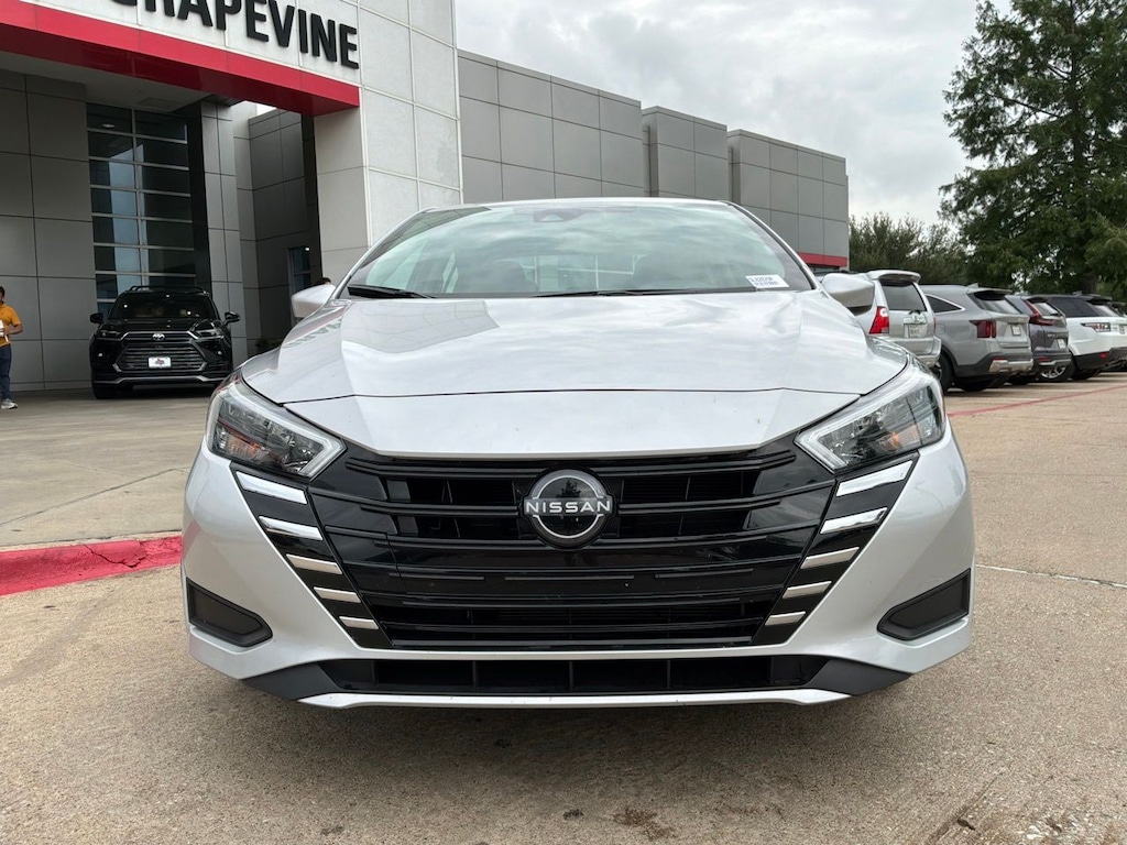 Used 2025 Nissan