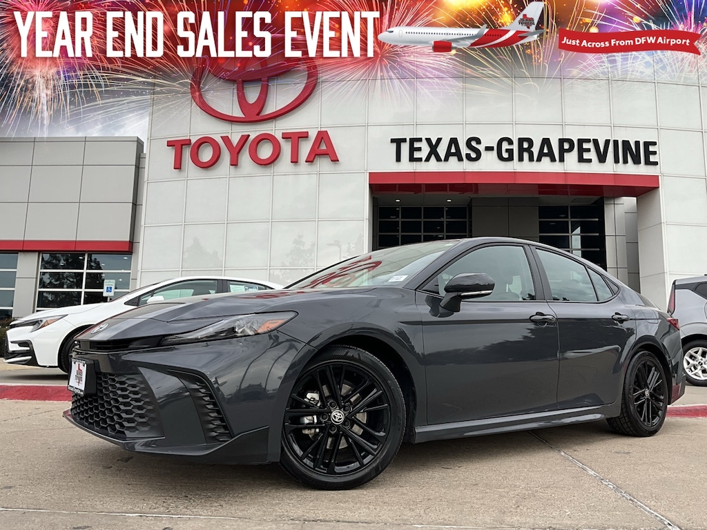 Used 2025 Toyota Camry SE Sedan