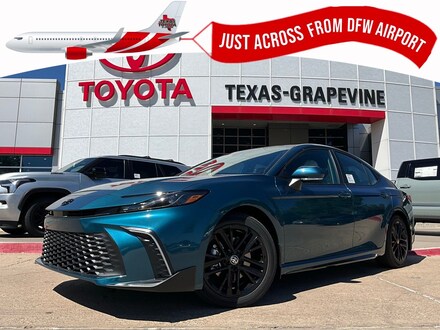 2026 Toyota Camry SE Sedan