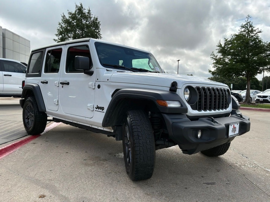 Used 2025 Jeep Wrangler Sport S SUV