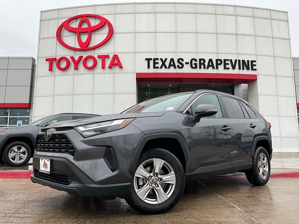 Used 2025 Toyota RAV4 XLE SUV