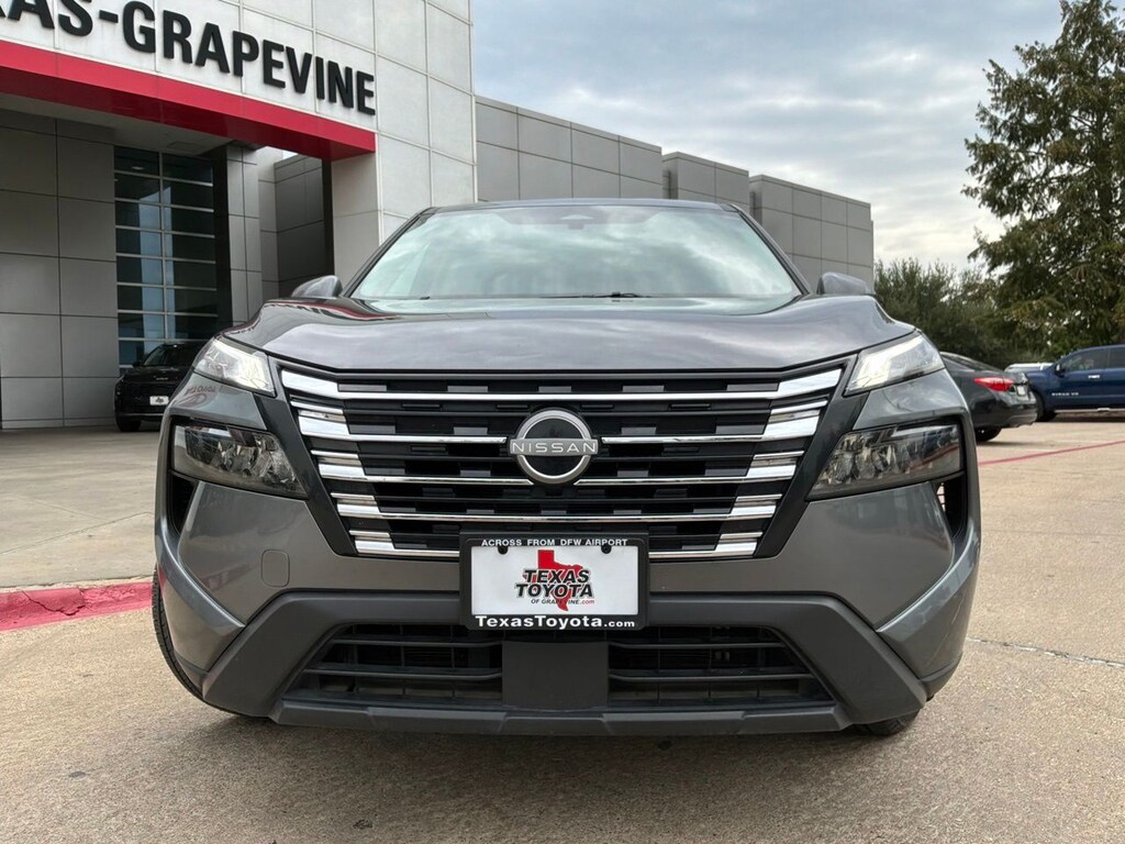 Used 2025 Nissan