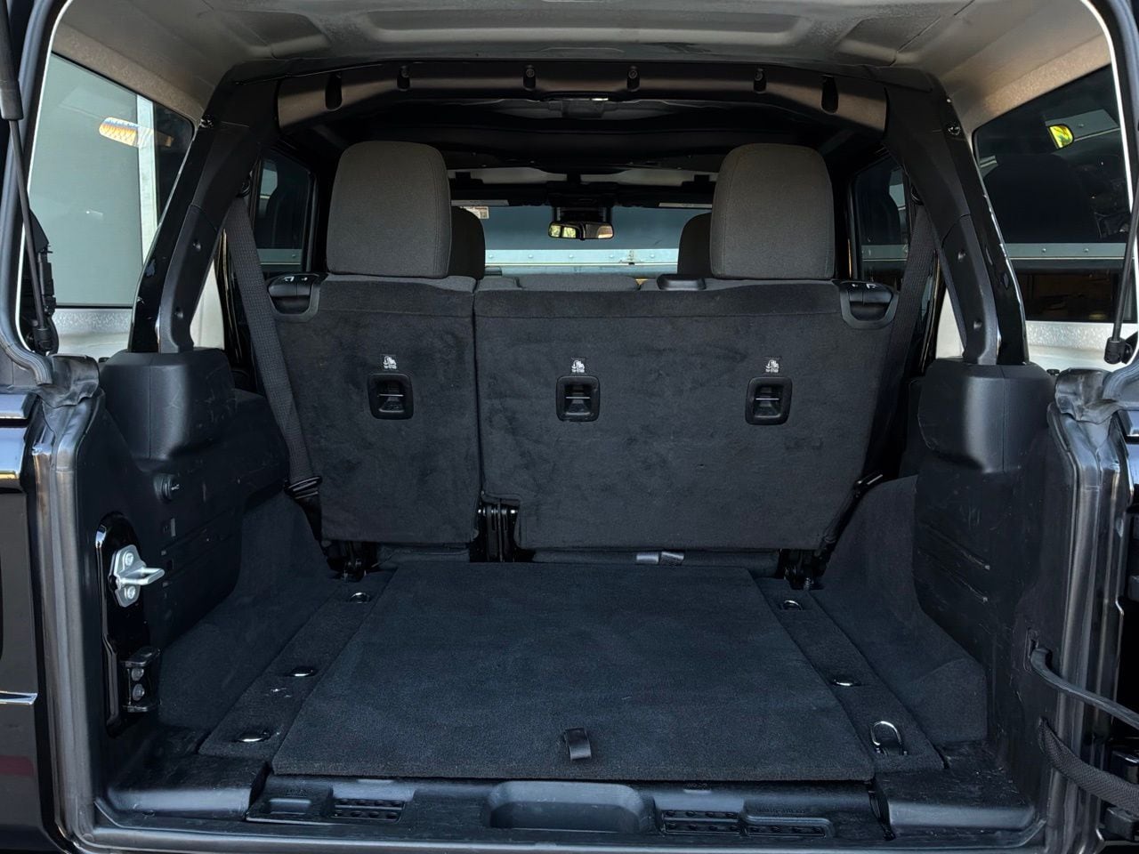 2025 Jeep Wrangler 4-Door Sport S - Photo 13