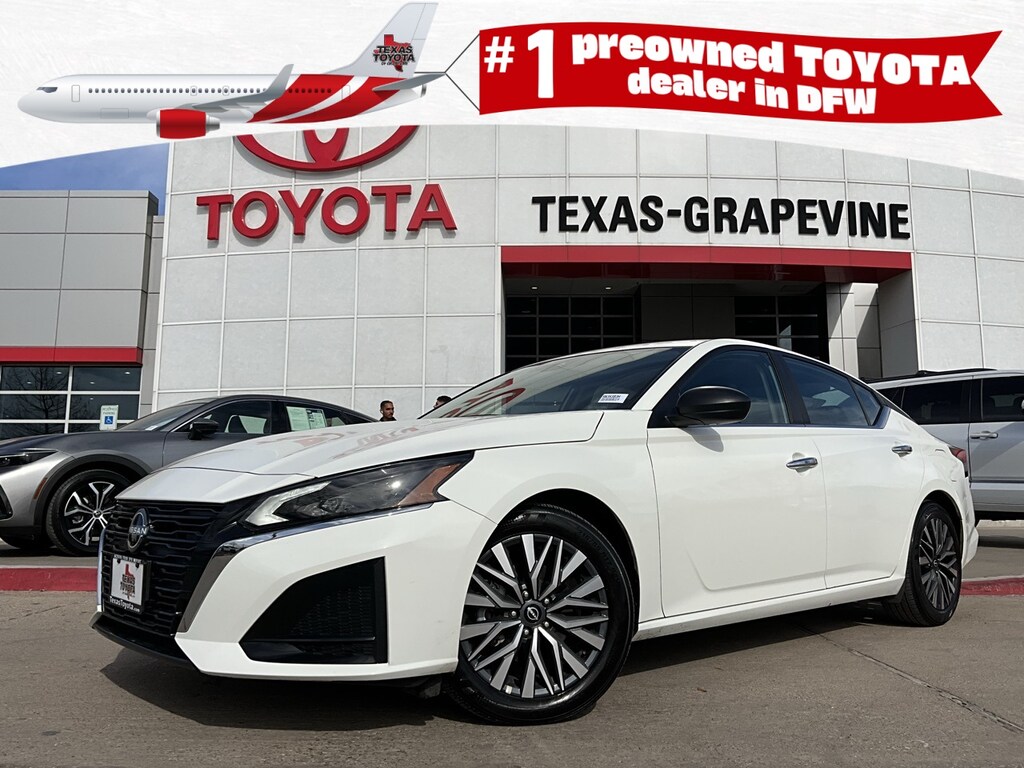 Used 2025 Nissan Altima 2.5 SV Sedan