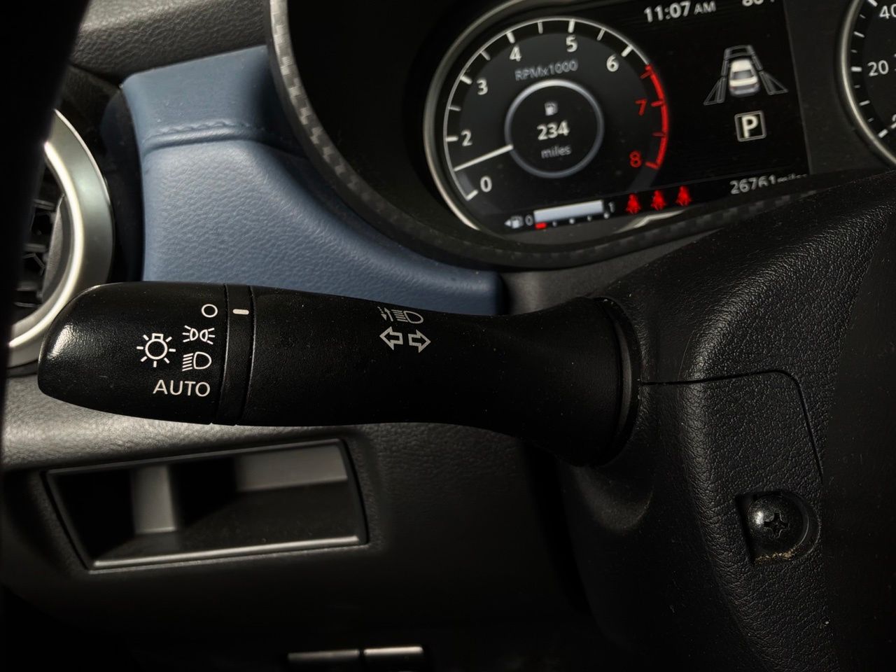 2025 Nissan Versa Sedan SV - Photo 32