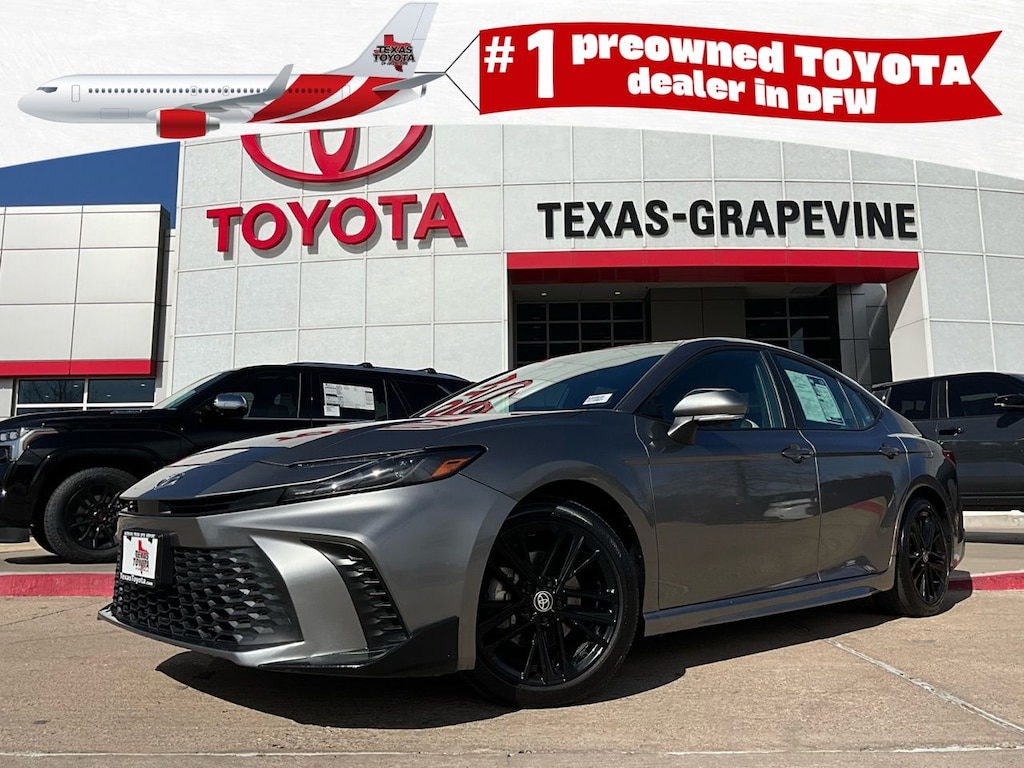 Used 2025 Toyota Camry SE Sedan