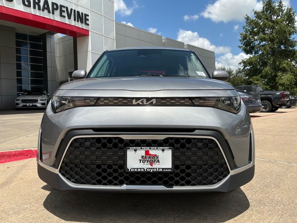 Used 2025 Kia