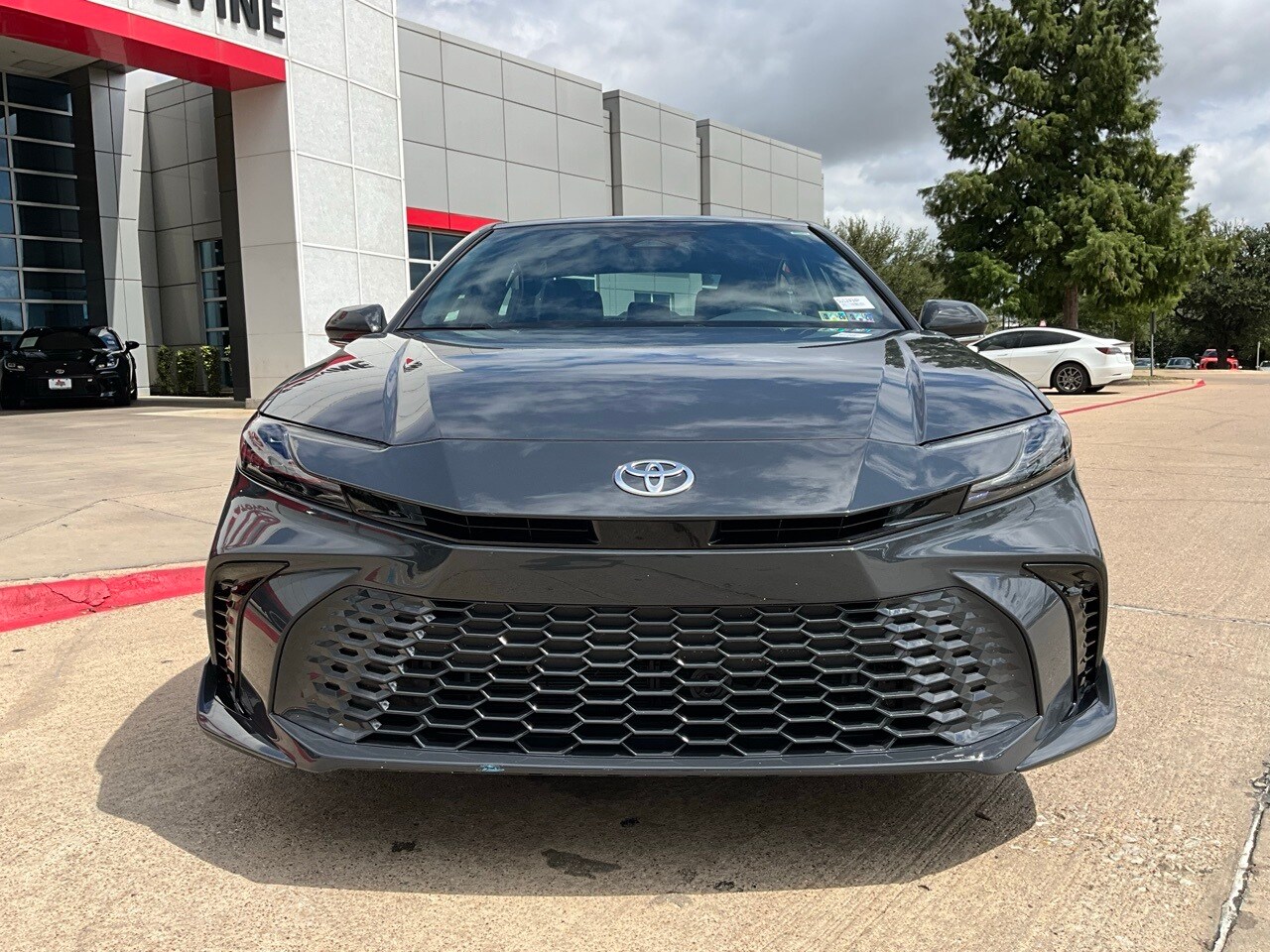 2025 Toyota Camry XSE photo 3