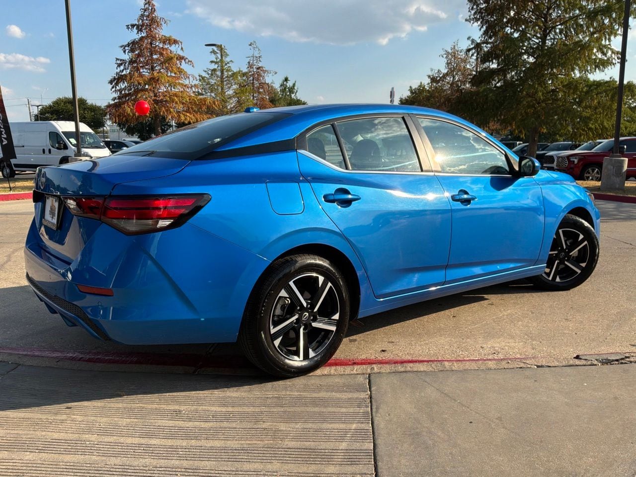 2025 Nissan Sentra SV - Photo 6