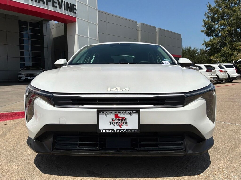 Used 2025 Kia