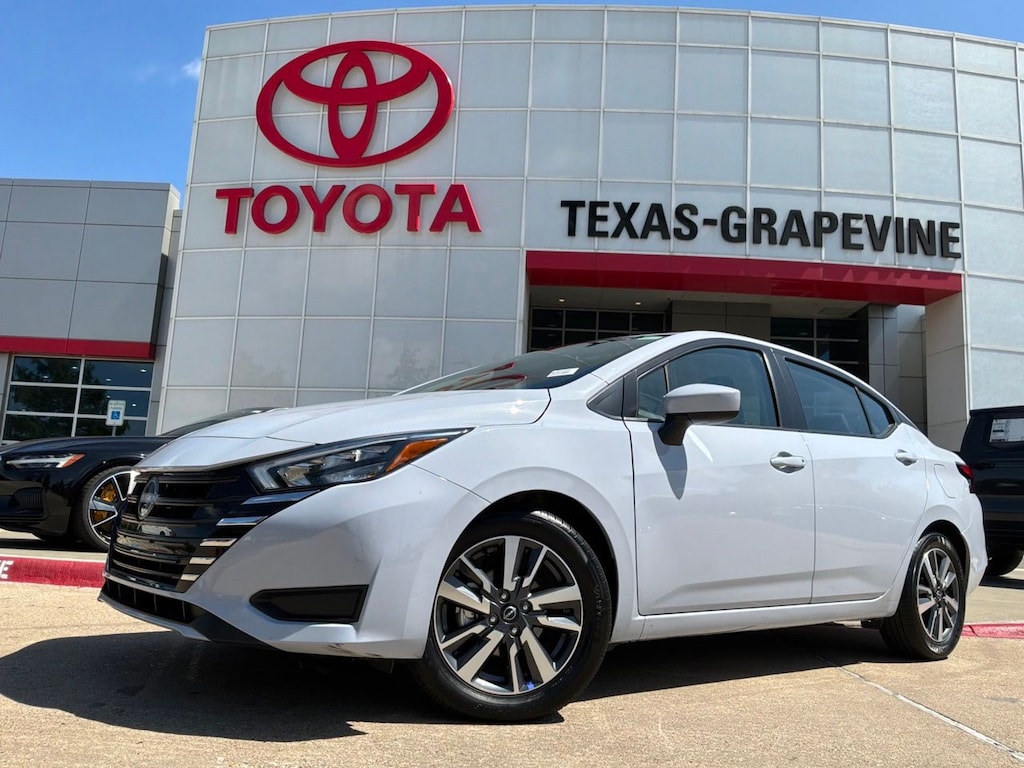 Used 2025 Nissan Versa 1.6 SV Sedan