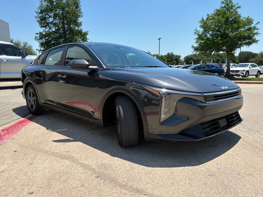 Used 2025 Kia