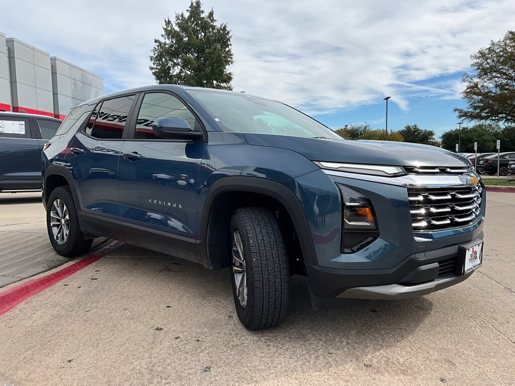 Used 2025 Chevrolet Equinox LT SUV