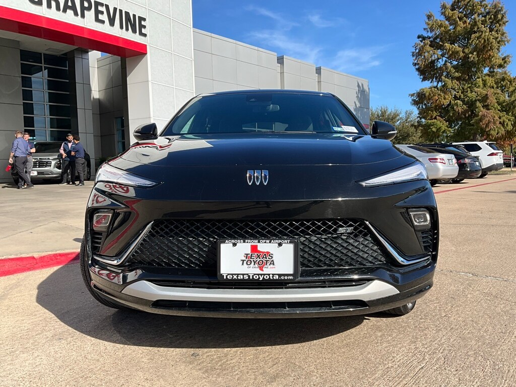 Used 2025 Buick Envista Sport Touring SUV