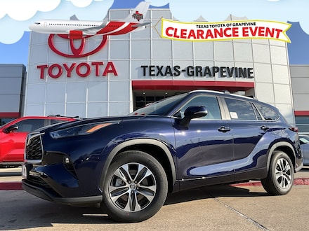2025 Toyota Highlander XLE SUV
