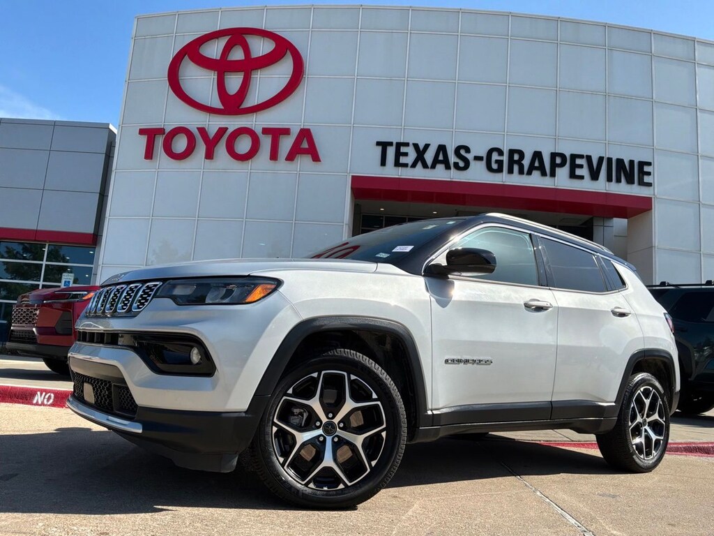 Used 2025 Jeep Compass Limited SUV