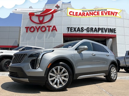 2023 Cadillac XT4 Premium Luxury SUV