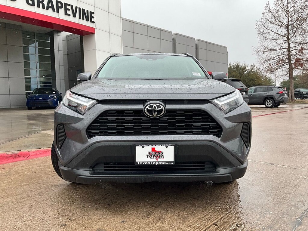 Used 2025 Toyota RAV4 XLE SUV
