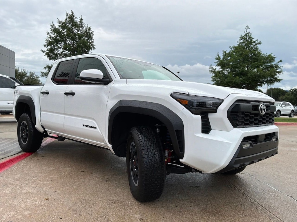 Used 2025 Toyota Tacoma TRD Off-Road Truck