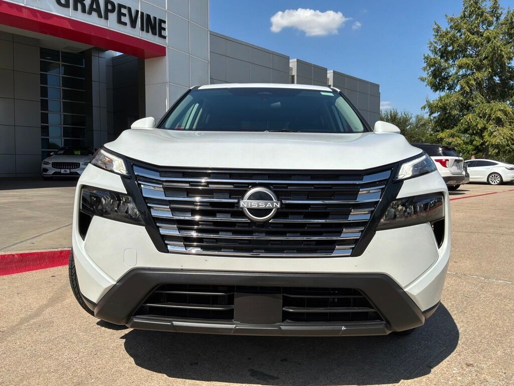 Used 2025 Nissan Rogue SV SUV