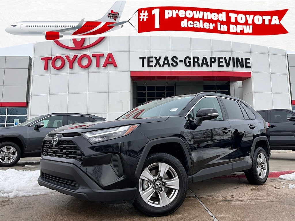 Used 2025 Toyota RAV4 XLE SUV
