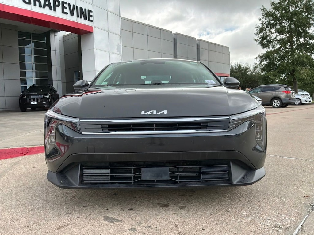 Used 2025 Kia