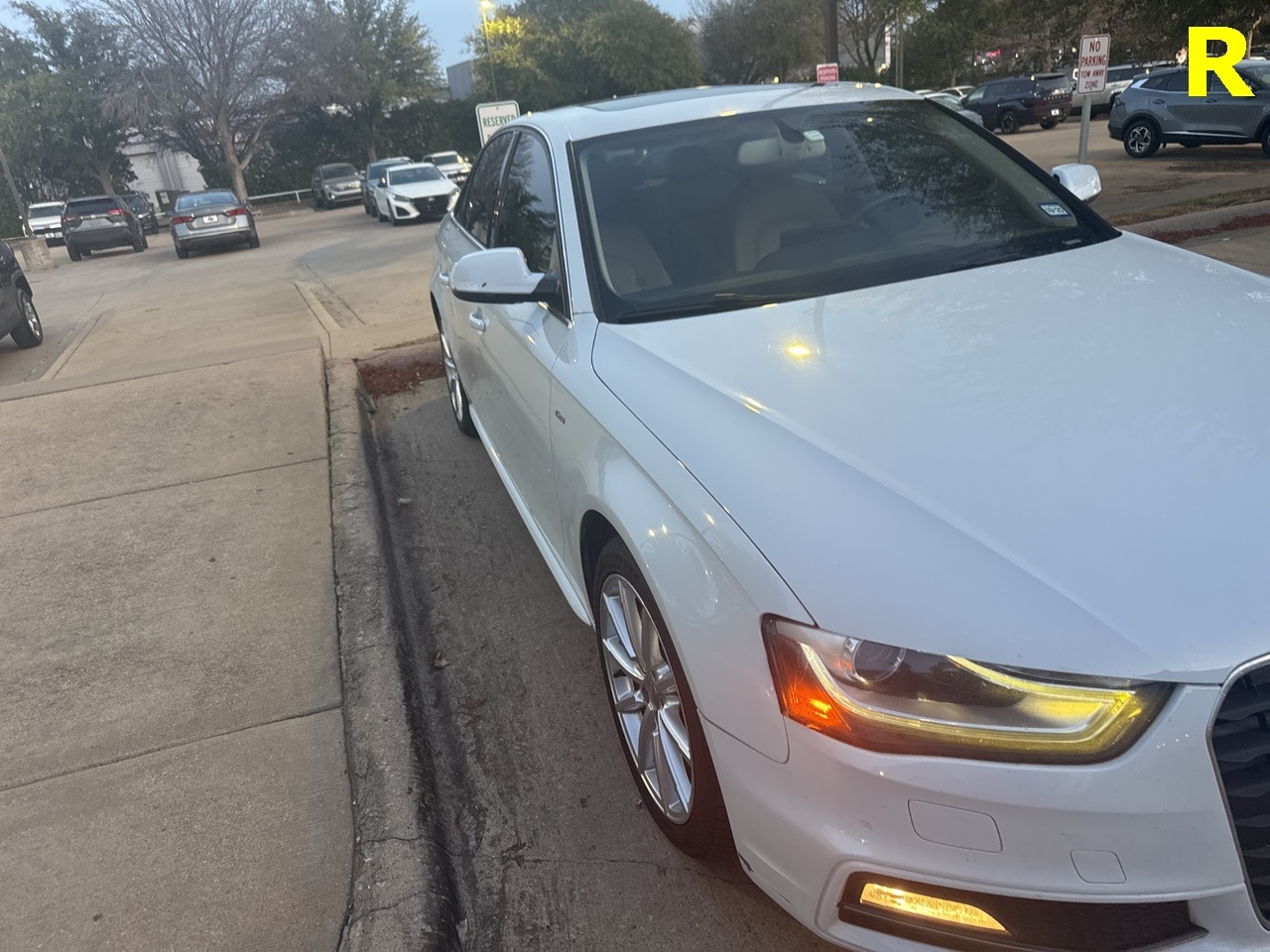 2014 Audi A4 Premium's photo