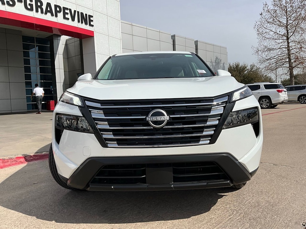 Used 2025 Nissan Rogue SV SUV