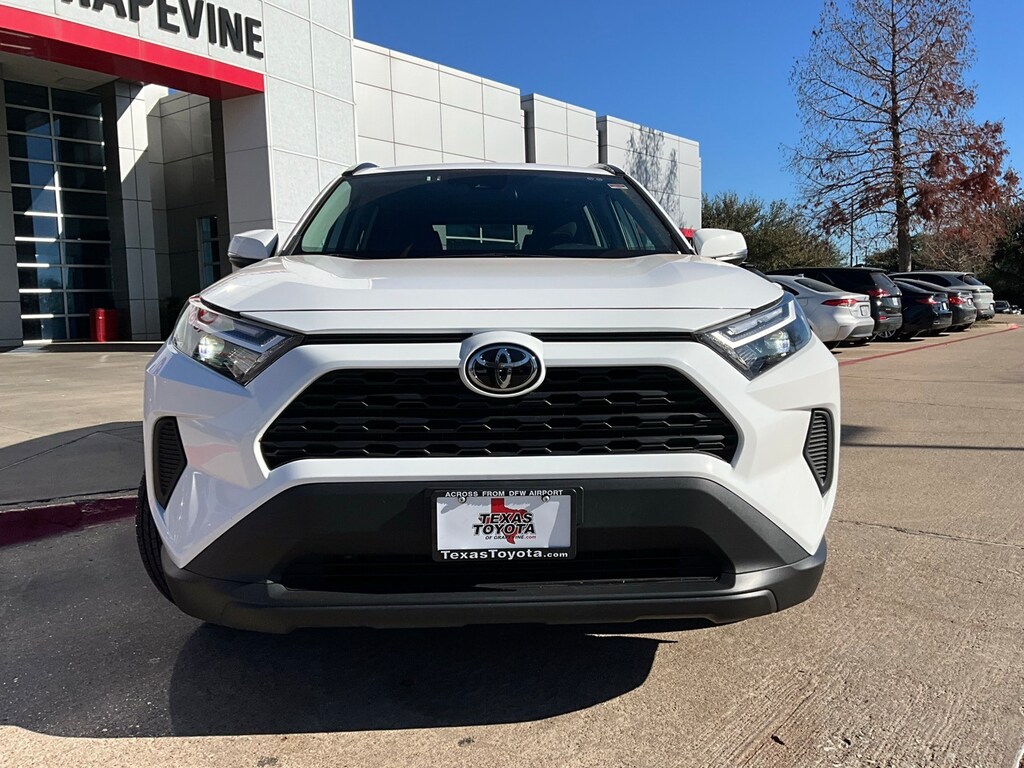 Used 2025 Toyota RAV4 XLE SUV