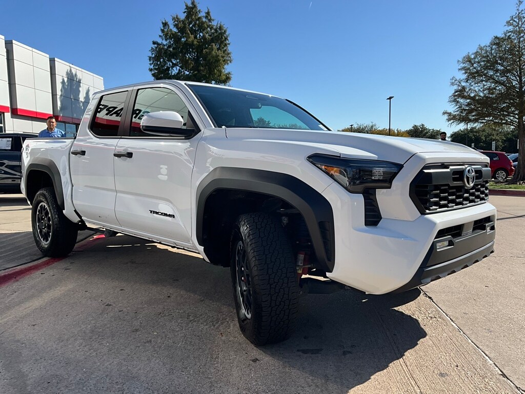 Used 2025 Toyota Tacoma TRD Off-Road Truck