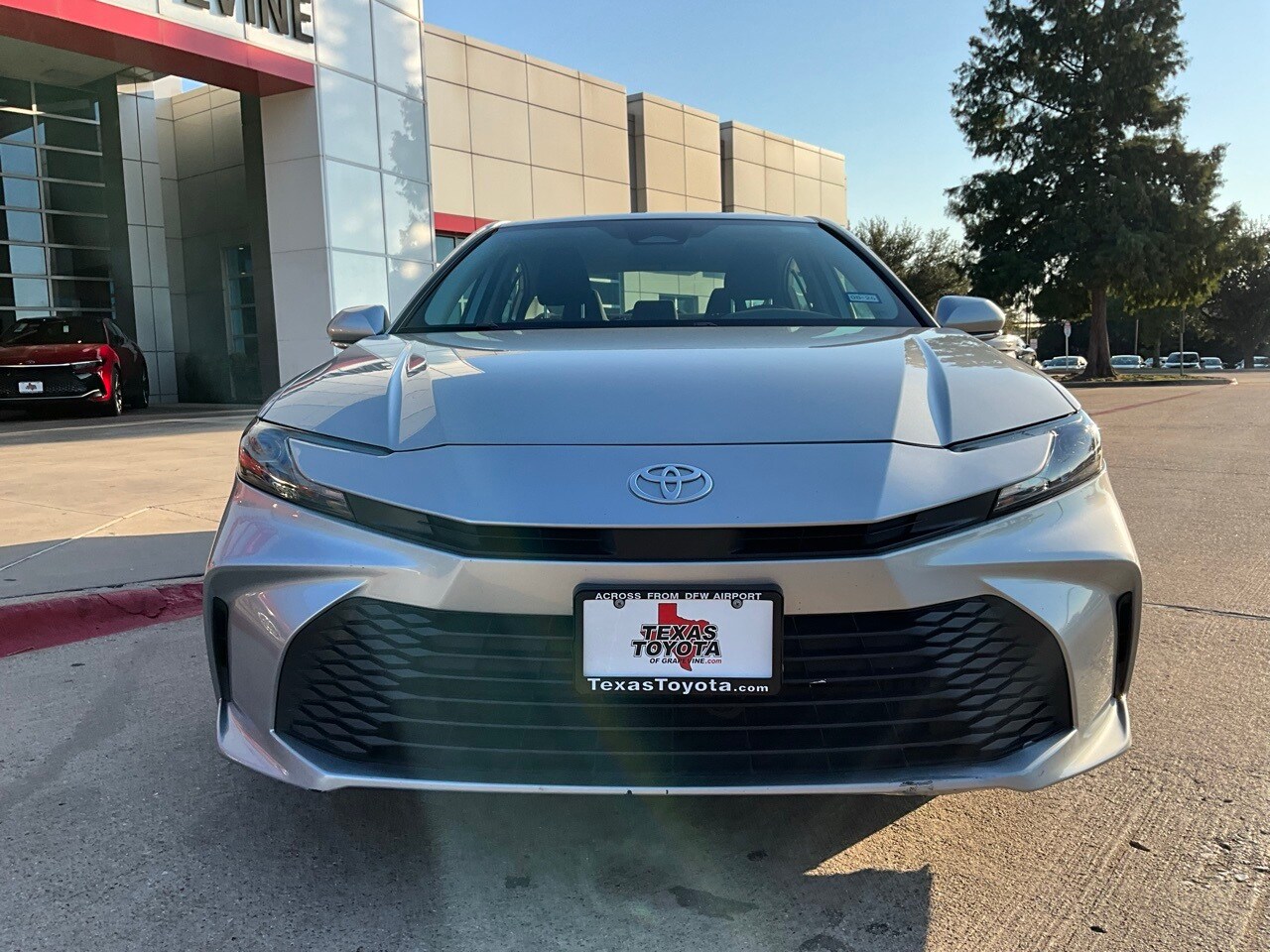 2025 Toyota Camry LE photo 3