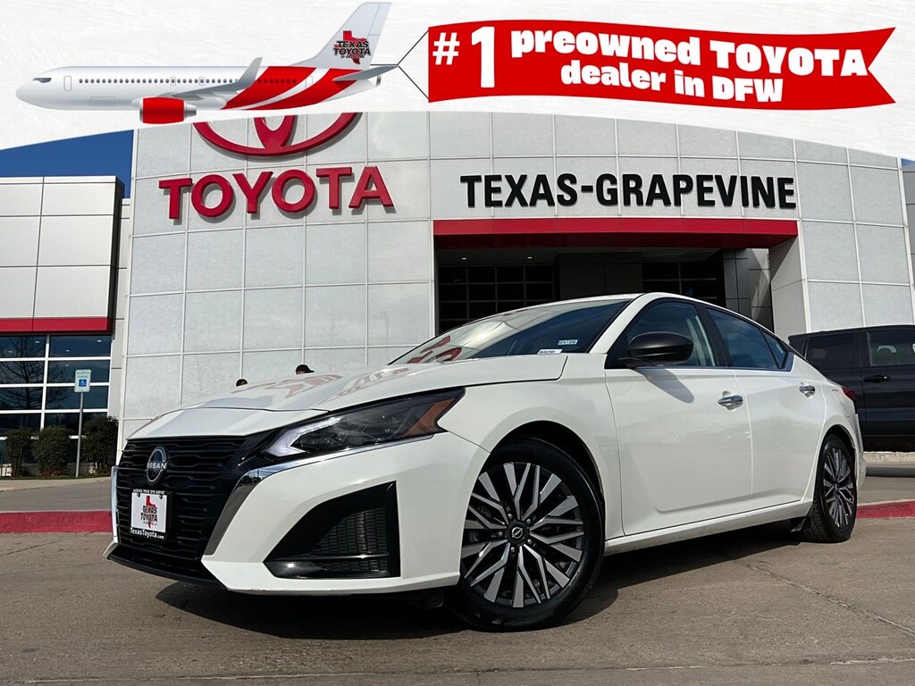 Used 2025 Nissan Altima 2.5 SV Sedan