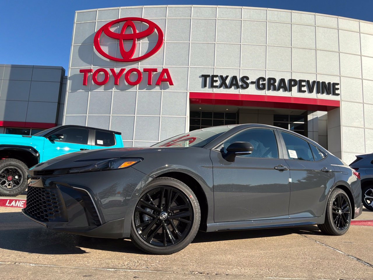 2026 Toyota Camry SE Car